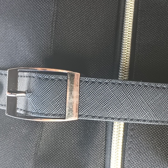 RONYES Black Backpack for Men in mint condition 11" X 16" with magnetic latches - Picture 7 of 8